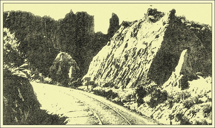 The Scenic Railway Down to La Paz