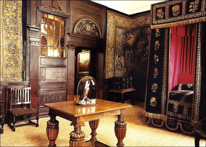 Mary's room at Hardwick Hall.